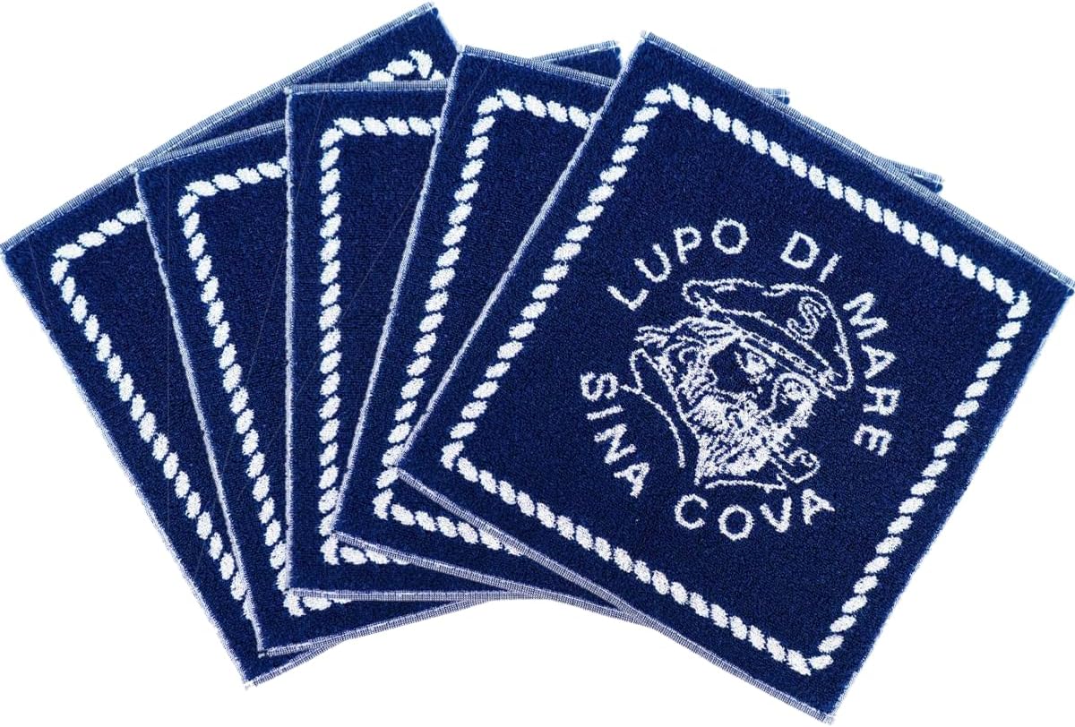 怪獣8号 鳴海弦 保科宗四郎 犬猿 ハンカチ 怪獣8号 ハンカチ 保科VS